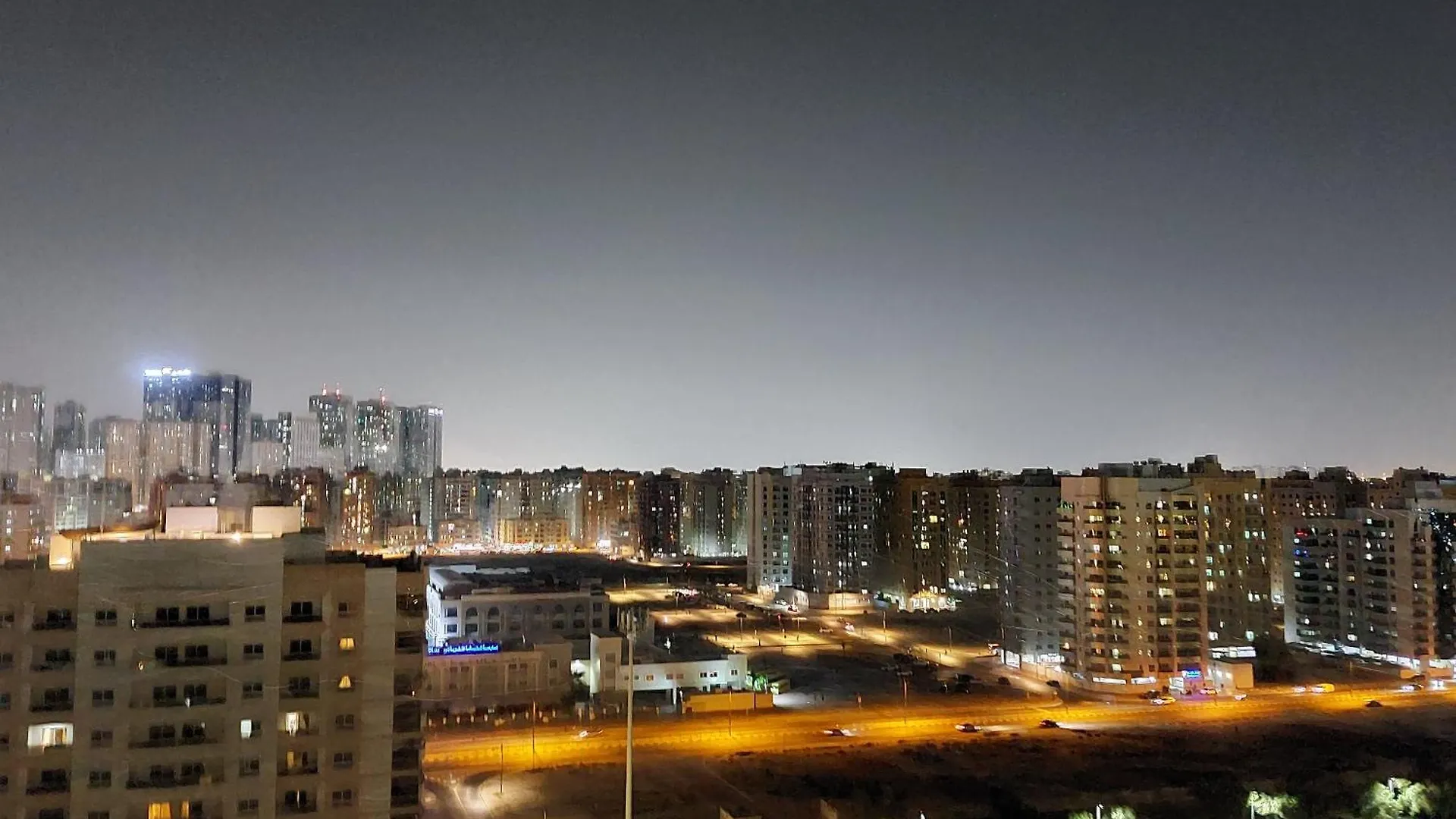 Apartment Beautiful Vacation Home At Dubai By Mauon Tourism