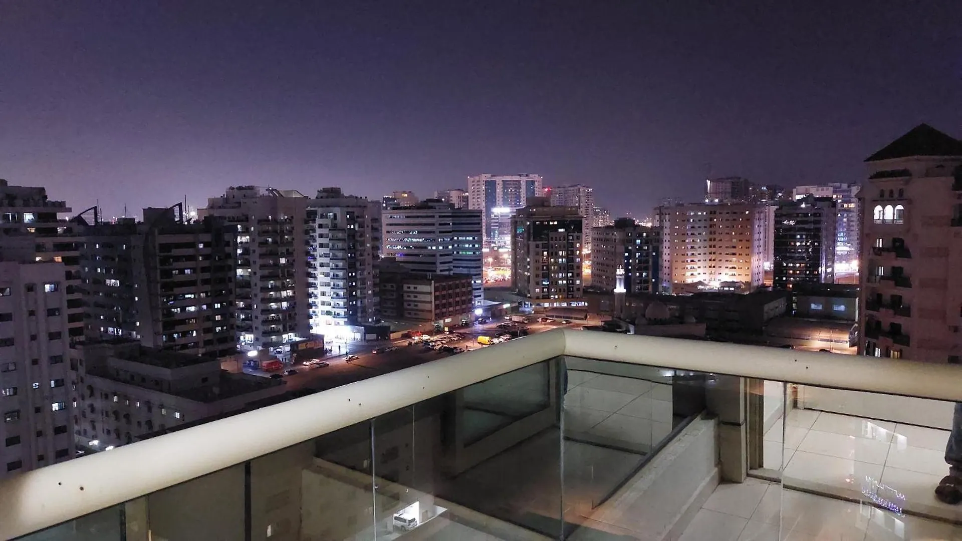 Beautiful Vacation Home At Dubai By Mauon Tourism 0*,  الإمارات العربية المتحدة